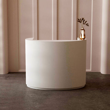 Minimalist Painted Curved Reception Desk Small Retail Checkout Counter 60-300cm