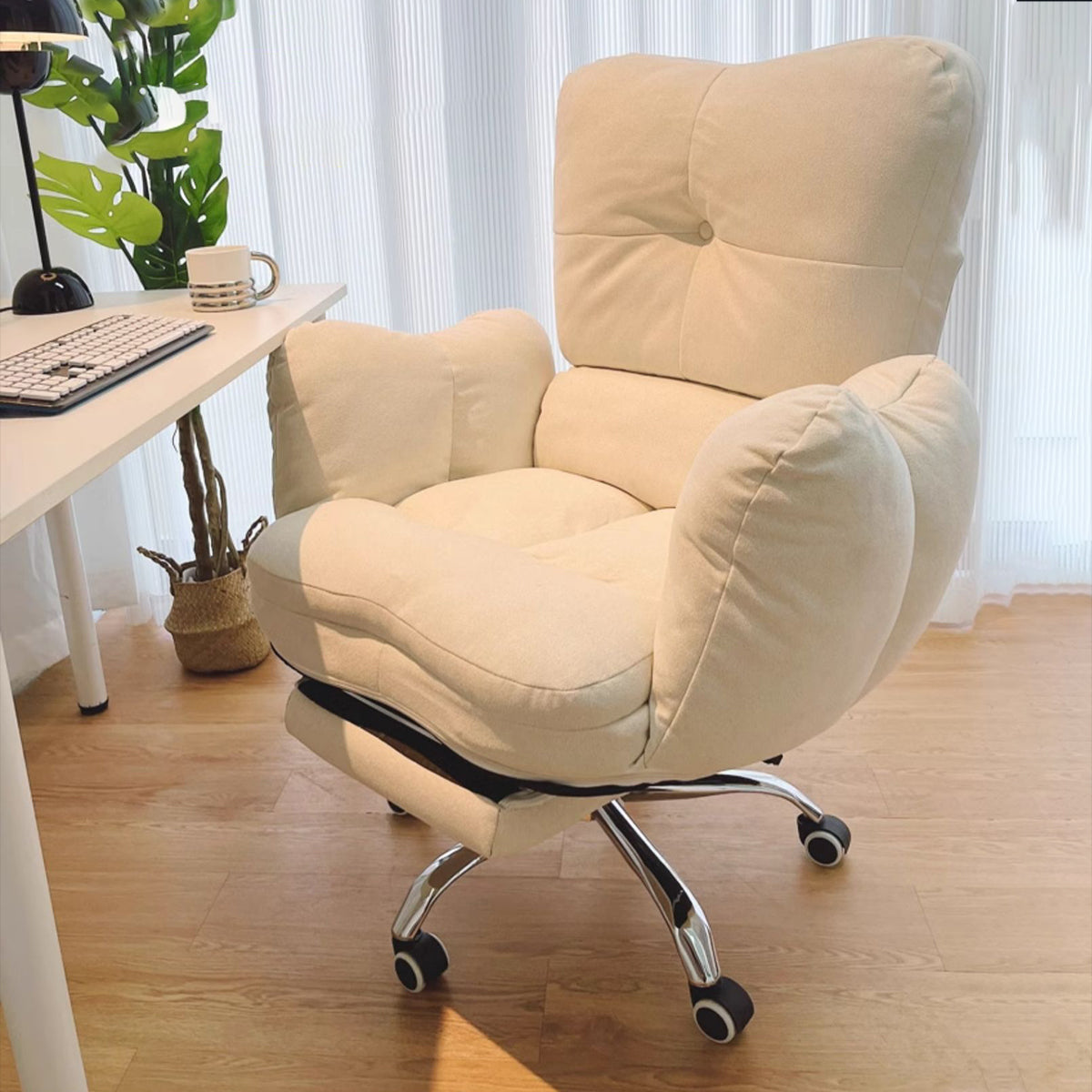 Ergonomic Computer Chair for Home and Office 360° Rotation Lounge Chair with Footrest